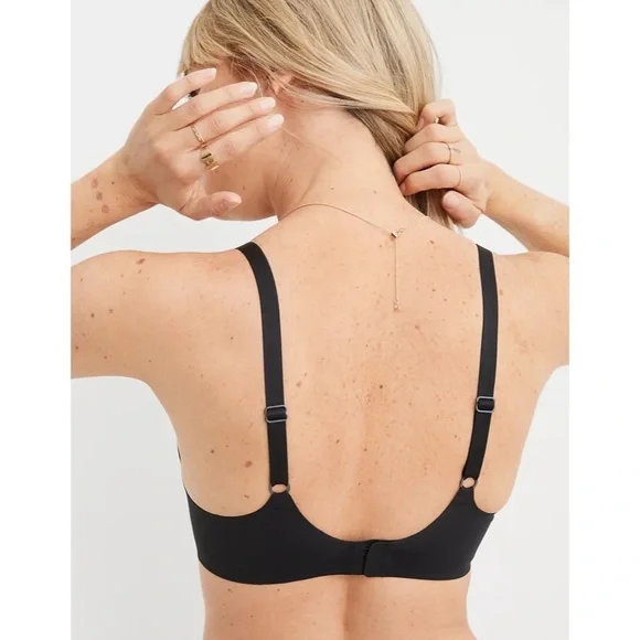 NWT SMOOTHEZ Unlined Bra True Black Womens Size xs - Picture 4 of 9